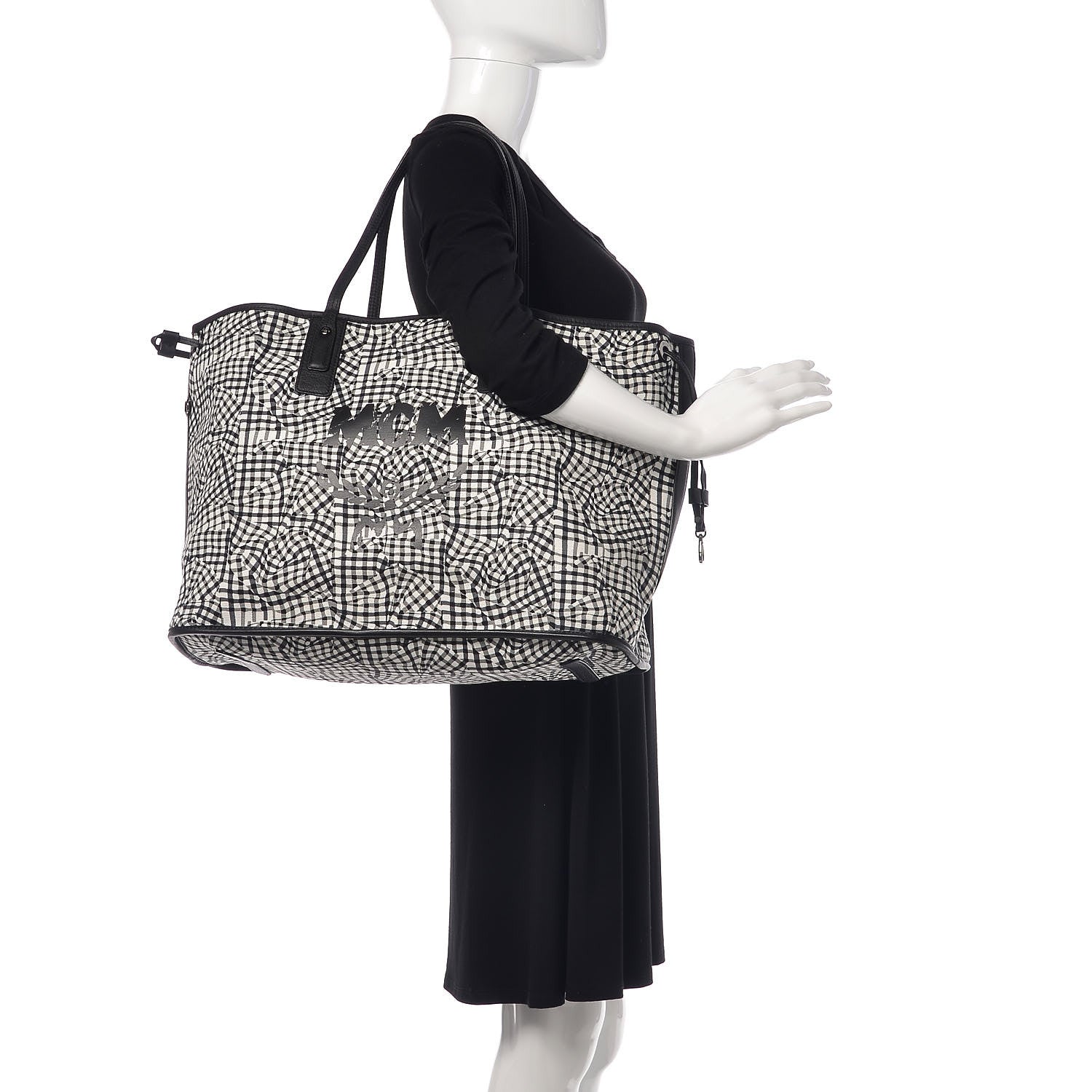 MCM Visetos Large Liz Reversible Shopper Tote Black 2 of 15