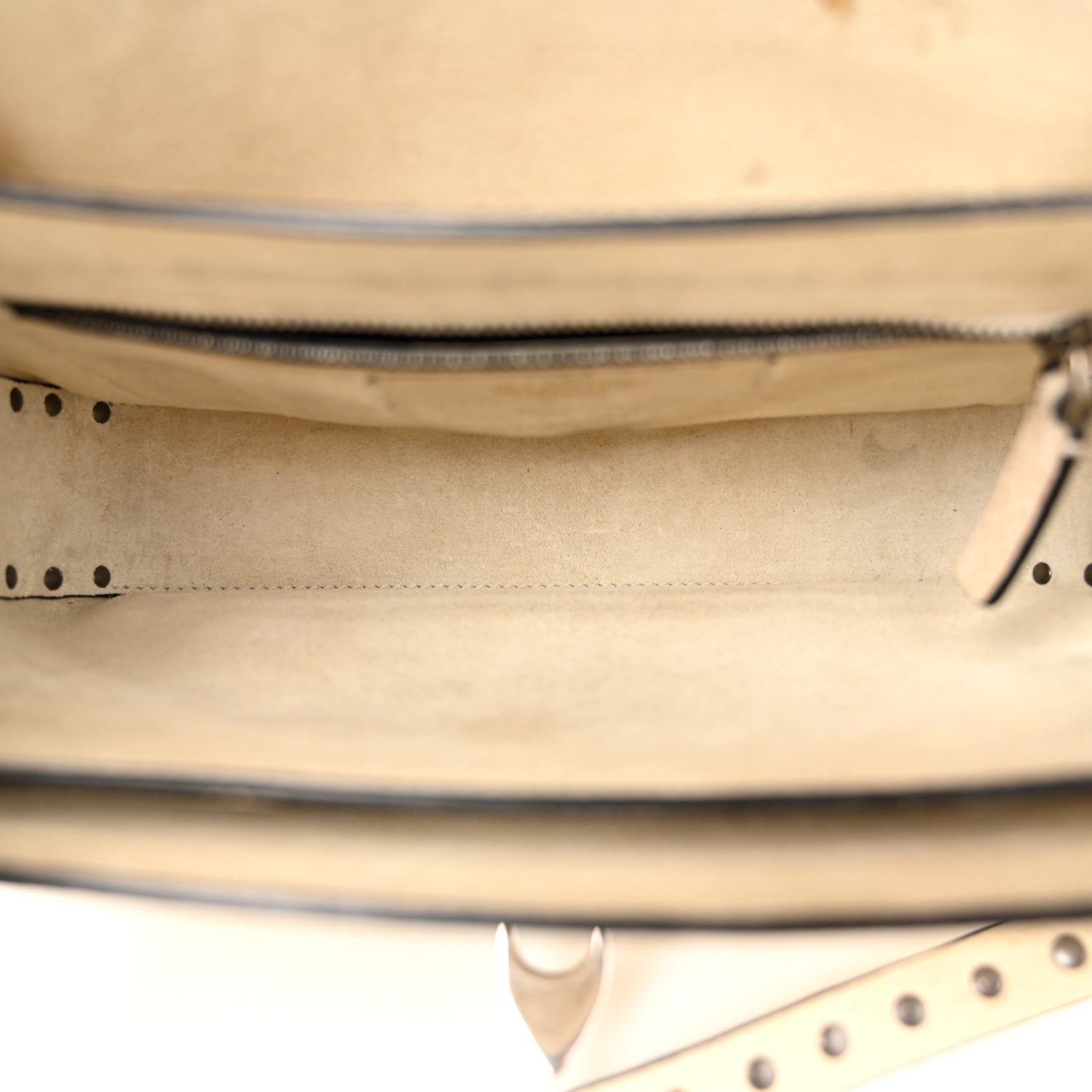 Valentino Garavani Pebbled Calfskin Onyx Medium Guitar Strap Rockstud Rolling Flap Saddle Bag Ivory 5 of 14