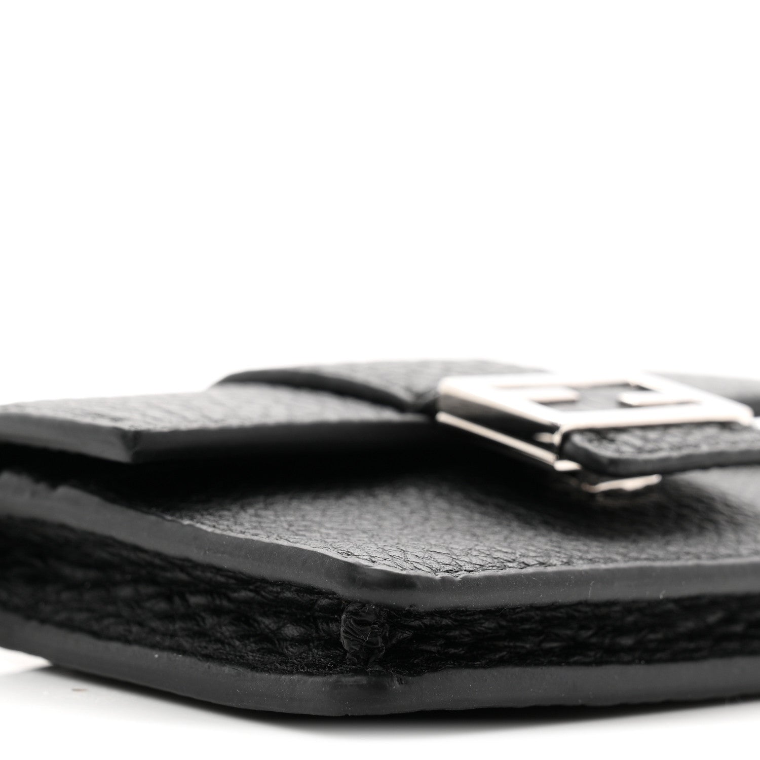 Fendi Cuoio Romano Micro Flat Baguette Black 7 of 9