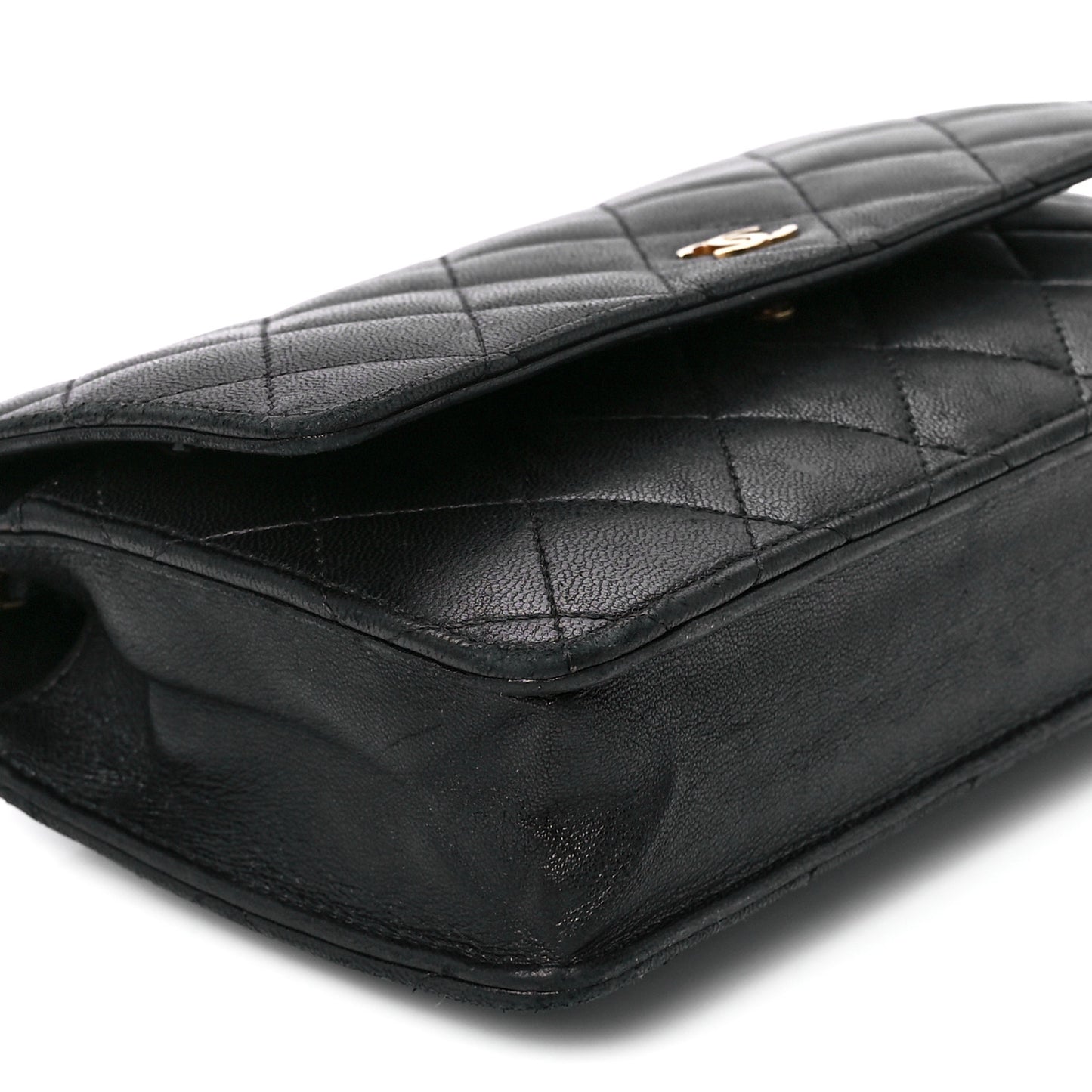 Lambskin Quilted Wallet On Chain WOC Black
