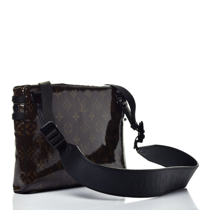Louis Vuitton Monogram Glaze Messenger PM 3 of 10