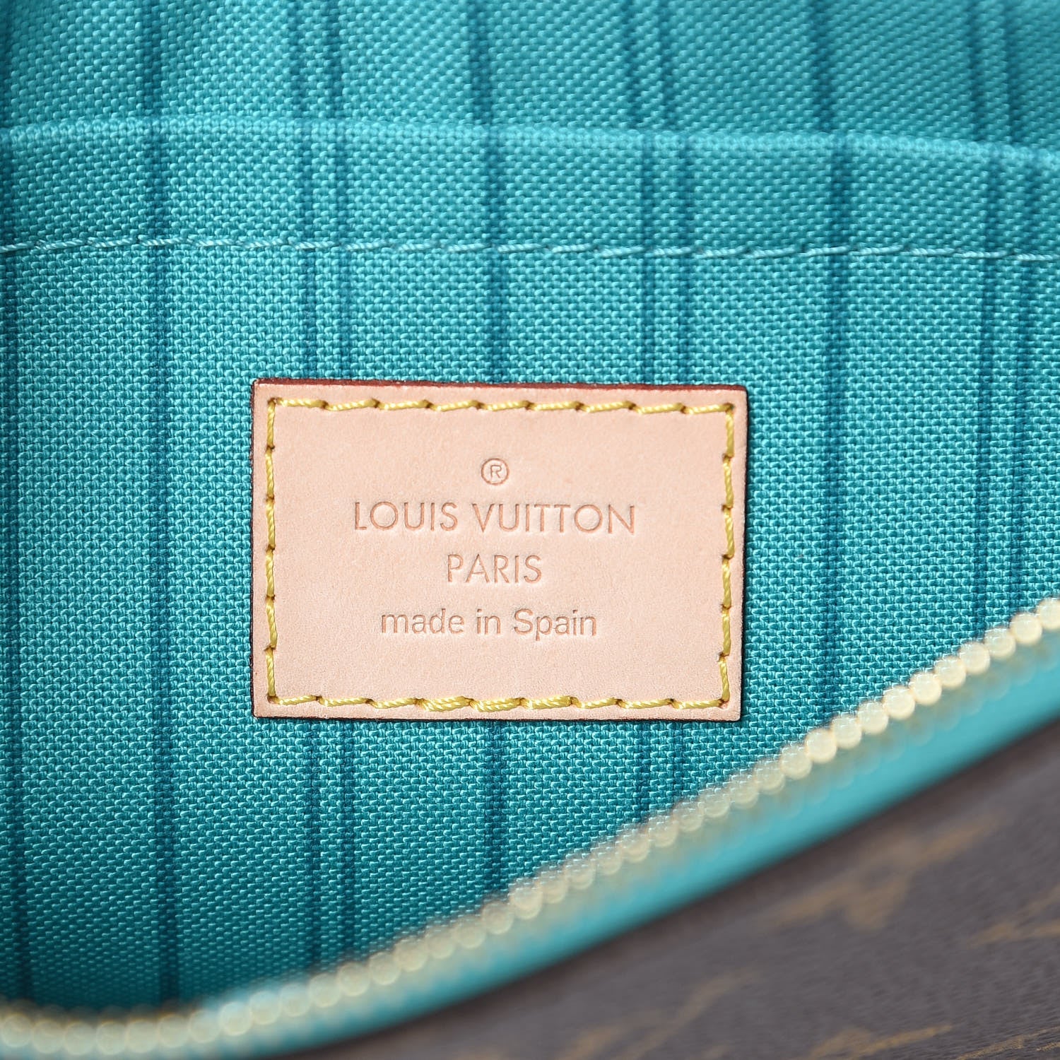 Louis Vuitton Monogram Neverfull MM GM Pochette Turquoise 6 of 7