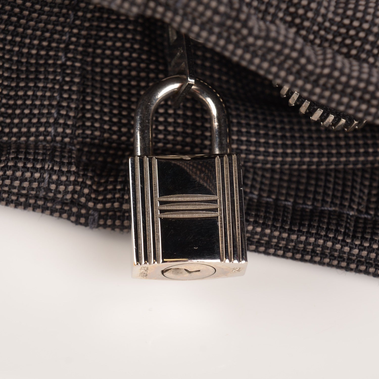 Hermes Canvas Herline Tote MM Grey 6 of 14