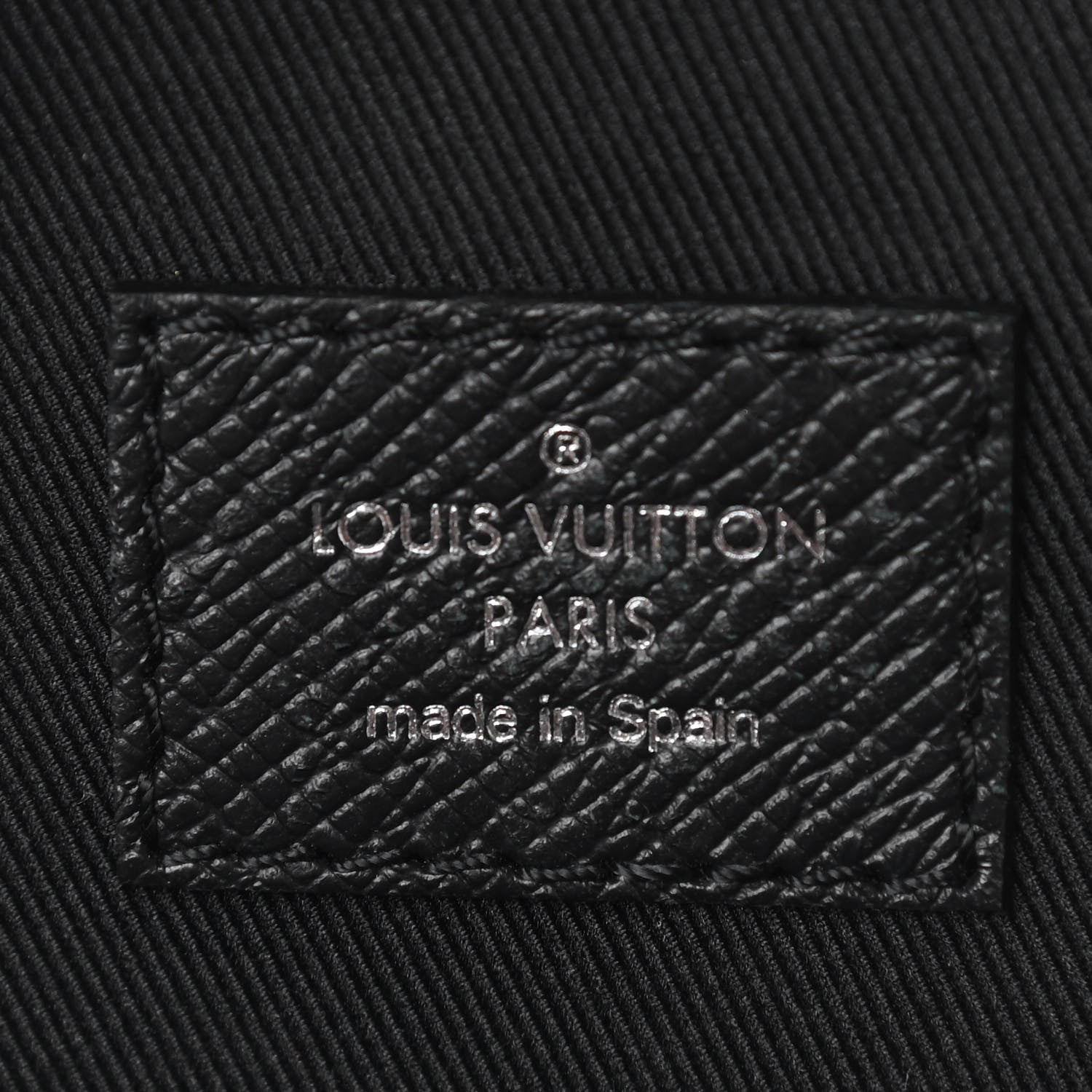 Louis Vuitton Taigarama Outdoor Slingbag Black 7 of 9