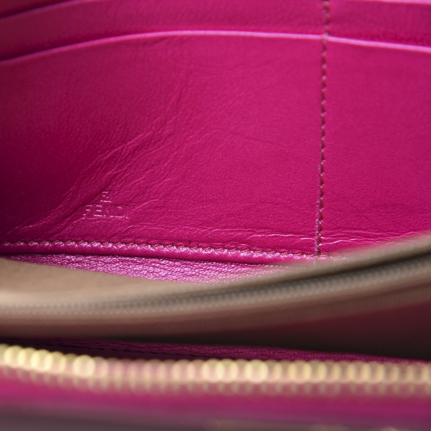 Vitello Birkin Logo Zip Around Wallet Rosa