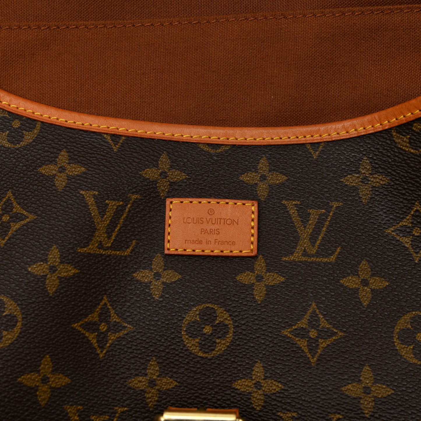 Monogram Saumur 35