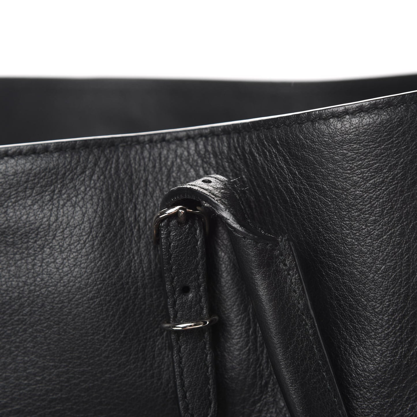 Supple Calfskin Papier A4 Zip Around Tote Black