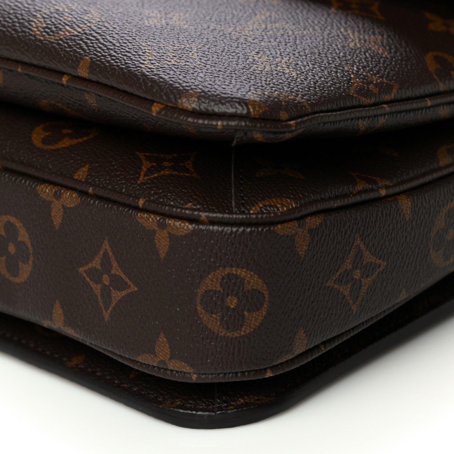 Louis Vuitton Monogram Pochette Metis 10 of 11