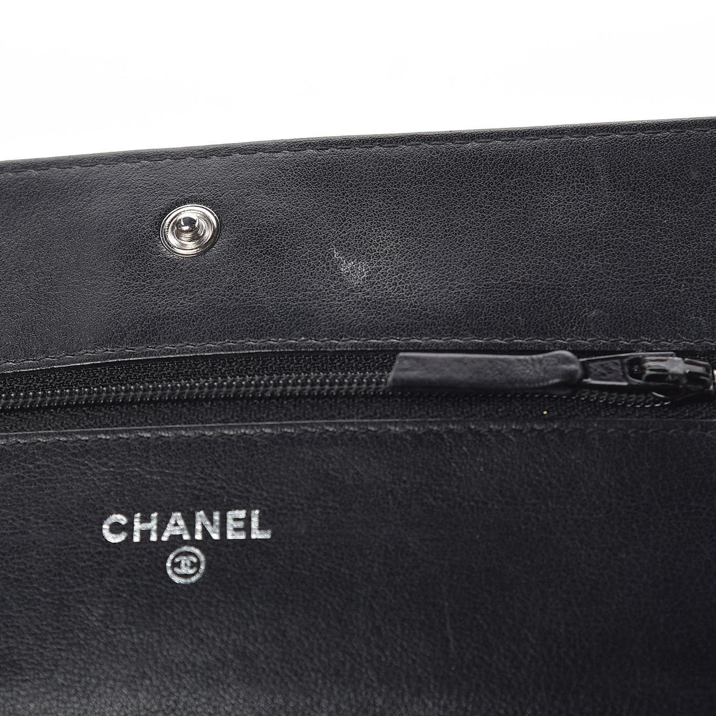 Glazed Calfskin Boy Wallet On Chain WOC Black