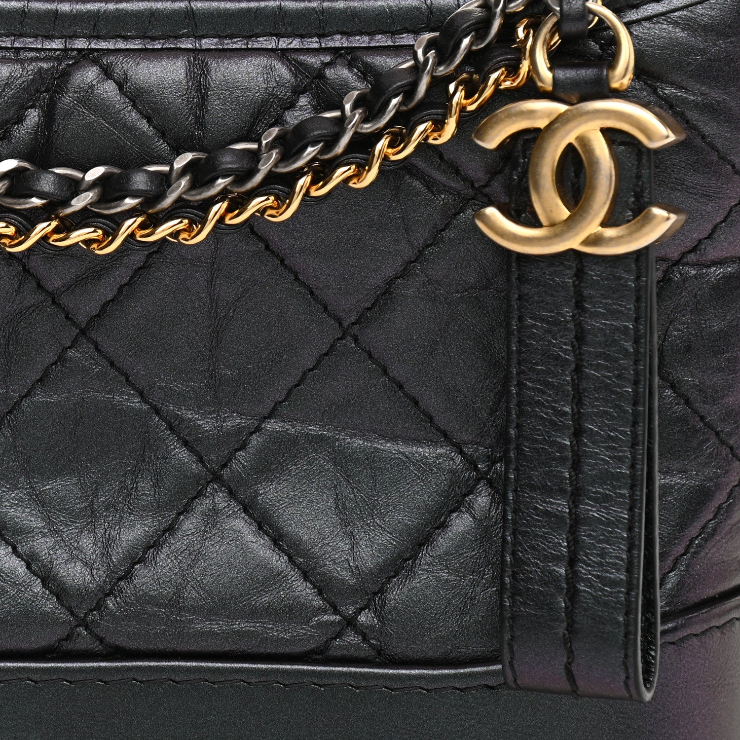 Chanel Iridescent Aged Calfskin Quilted Small Gabrielle Hobo Black 15 of 21