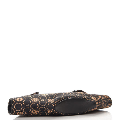 Alexander McQueen Silk Honeycomb Printed De Manta Clutch Flesh Black 4 of 7