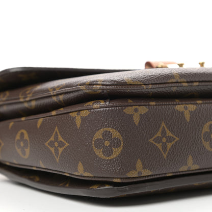 Louis Vuitton Monogram Pochette Metis 7 of 9
