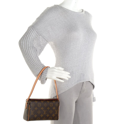 Louis Vuitton Monogram Recital 2 of 6