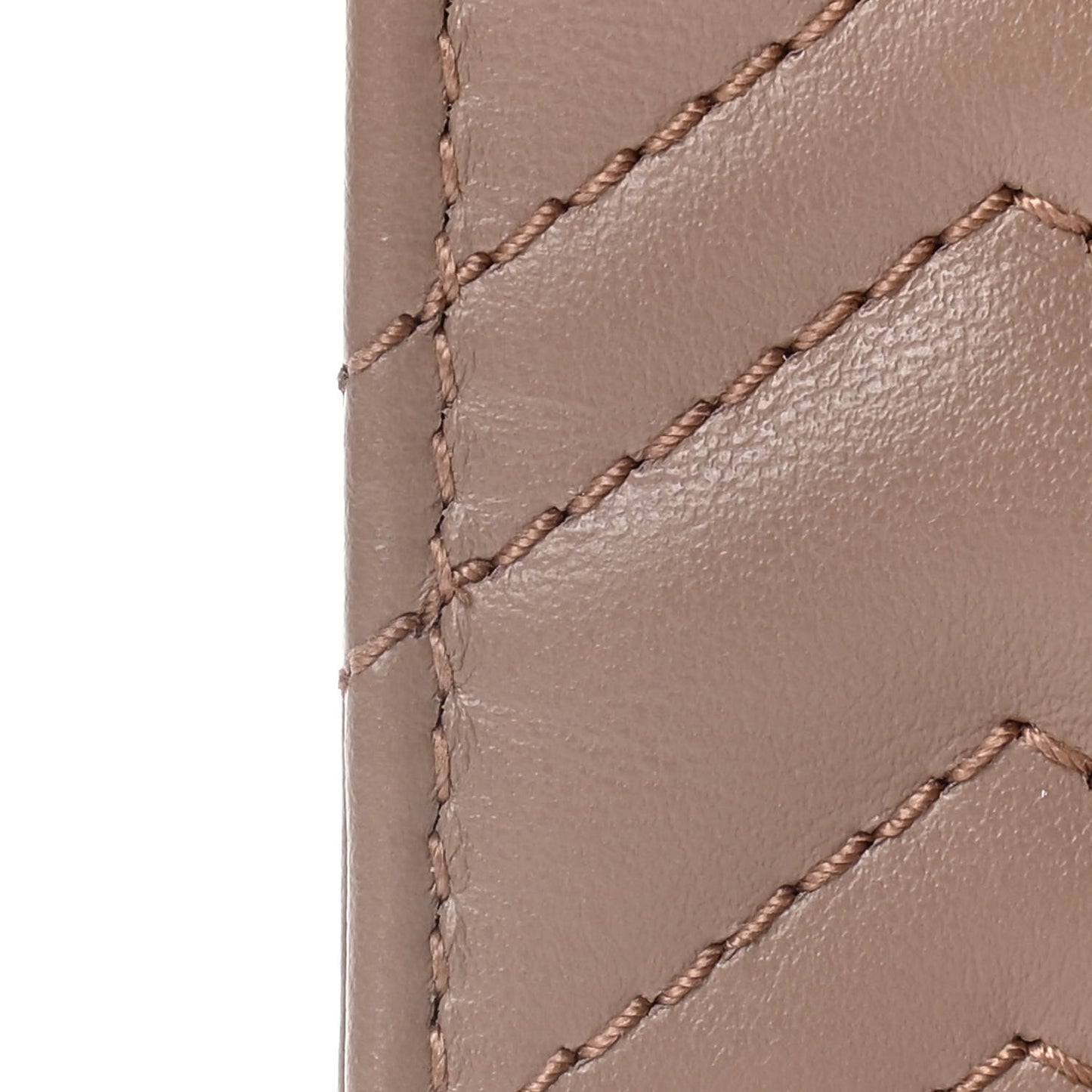 Calfskin Matelasse GG Marmont Card Case Wallet Porcelain Rose