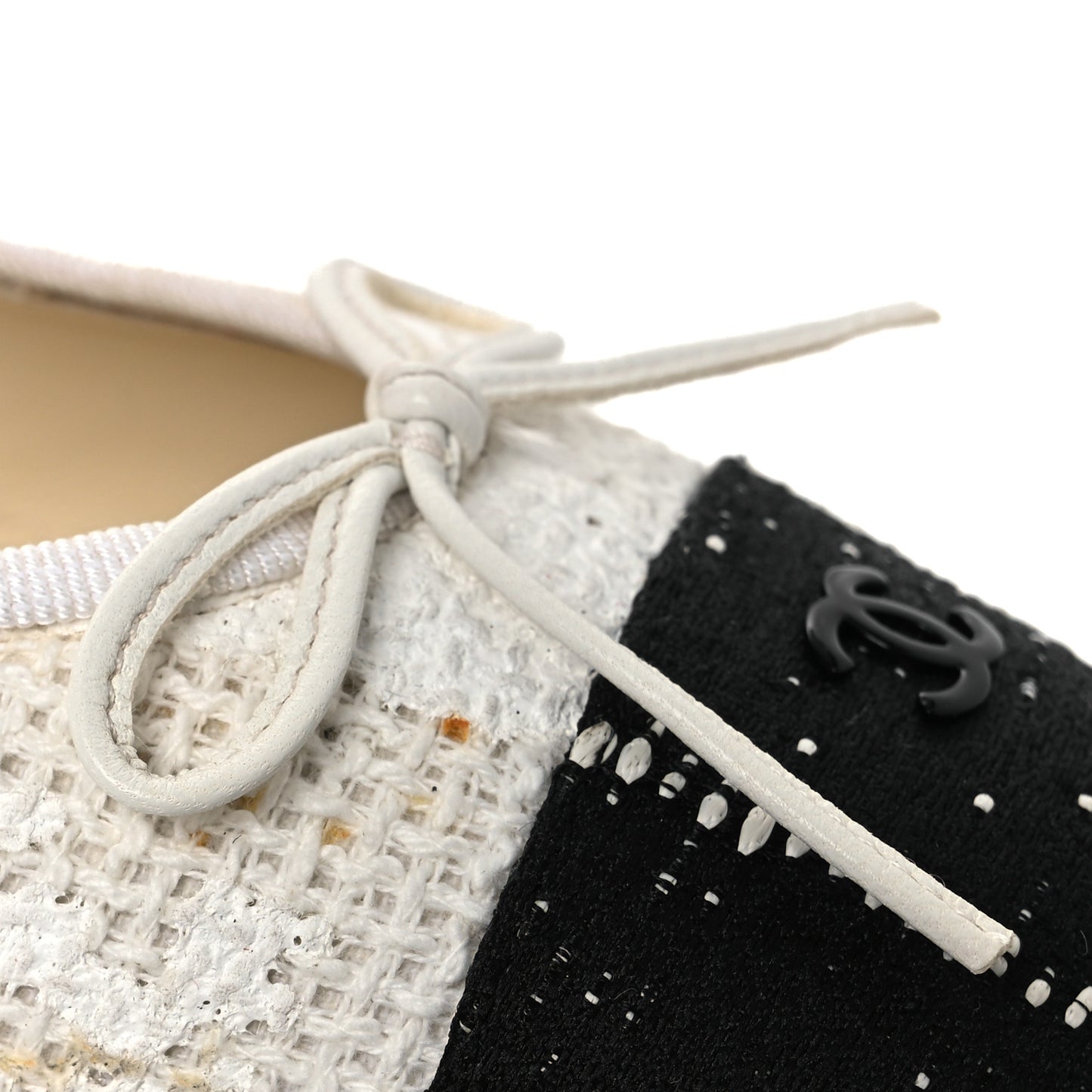 Tweed Cap Toe Ballet Flats 37 White Black