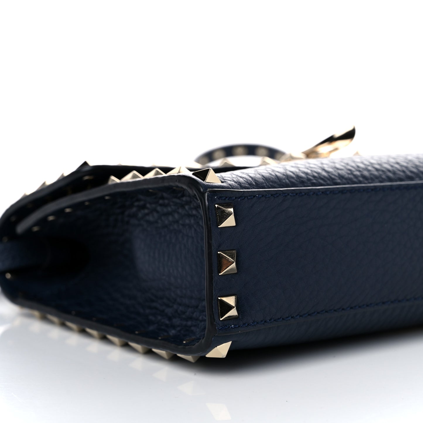 Pebbled Calfskin Medium Rockstud Flip Lock Crossbody Bag Navy