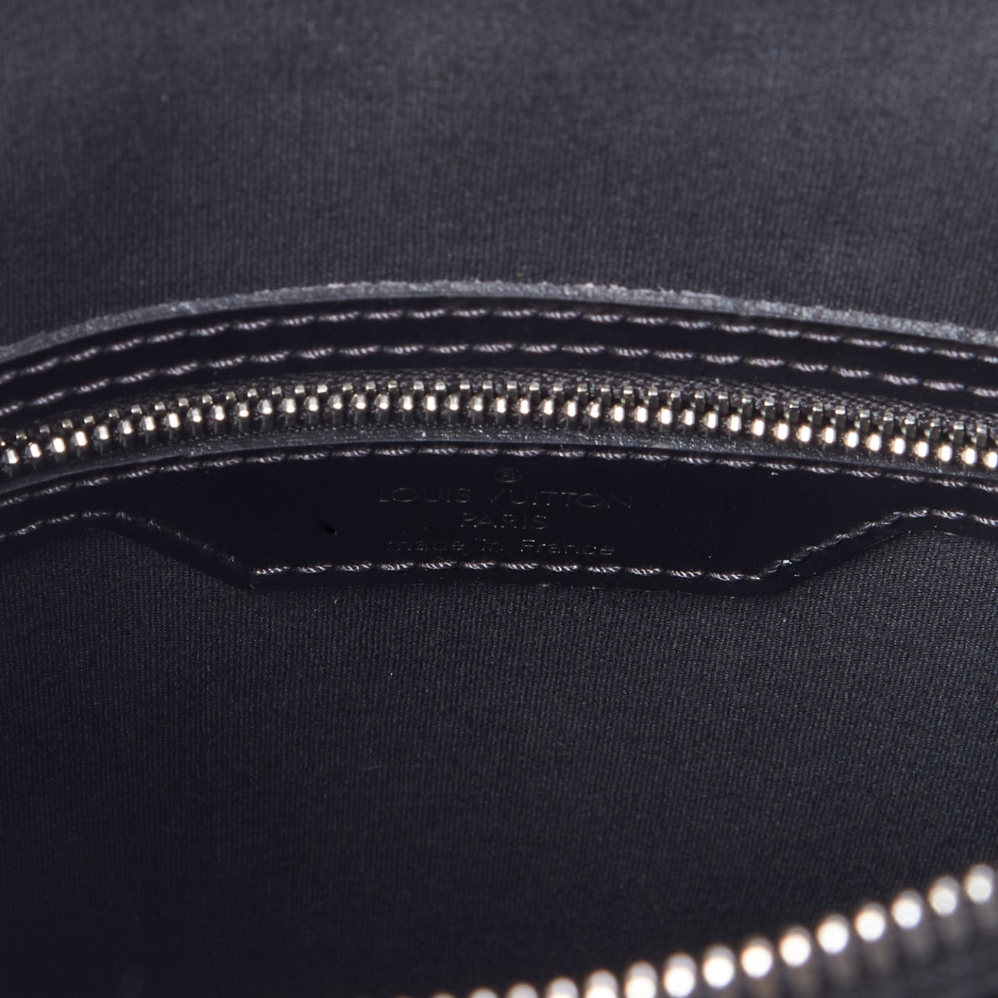 Mat Monogram Willwood Black
