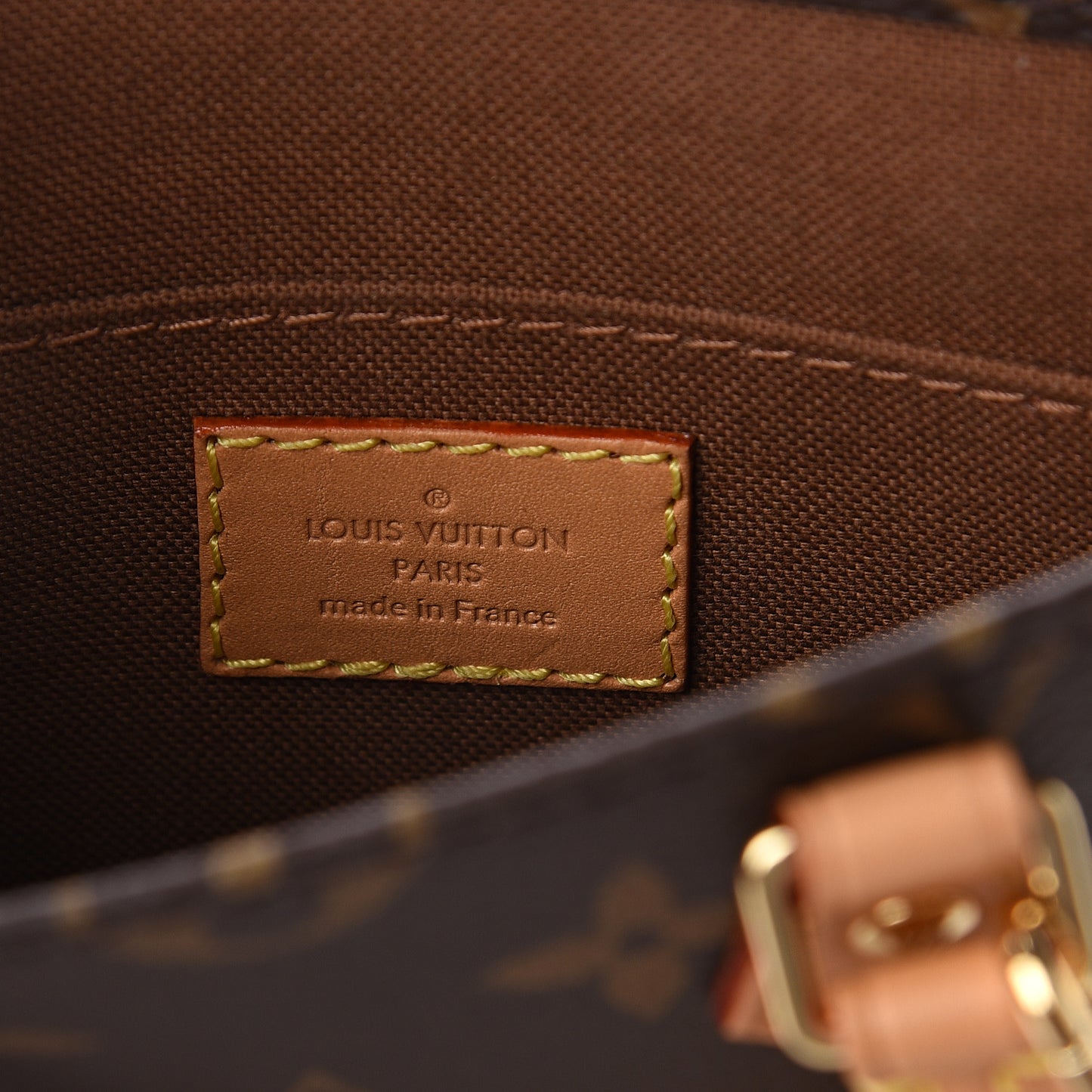 Monogram Petit Sac Plat