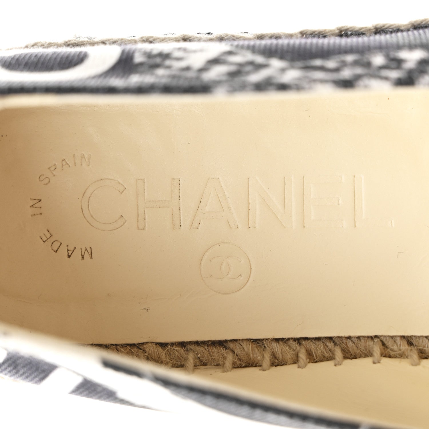 Chanel Printed Canvas Grosgrain 31 Rue Cambon Espadrilles 38 Black White 9 of 10