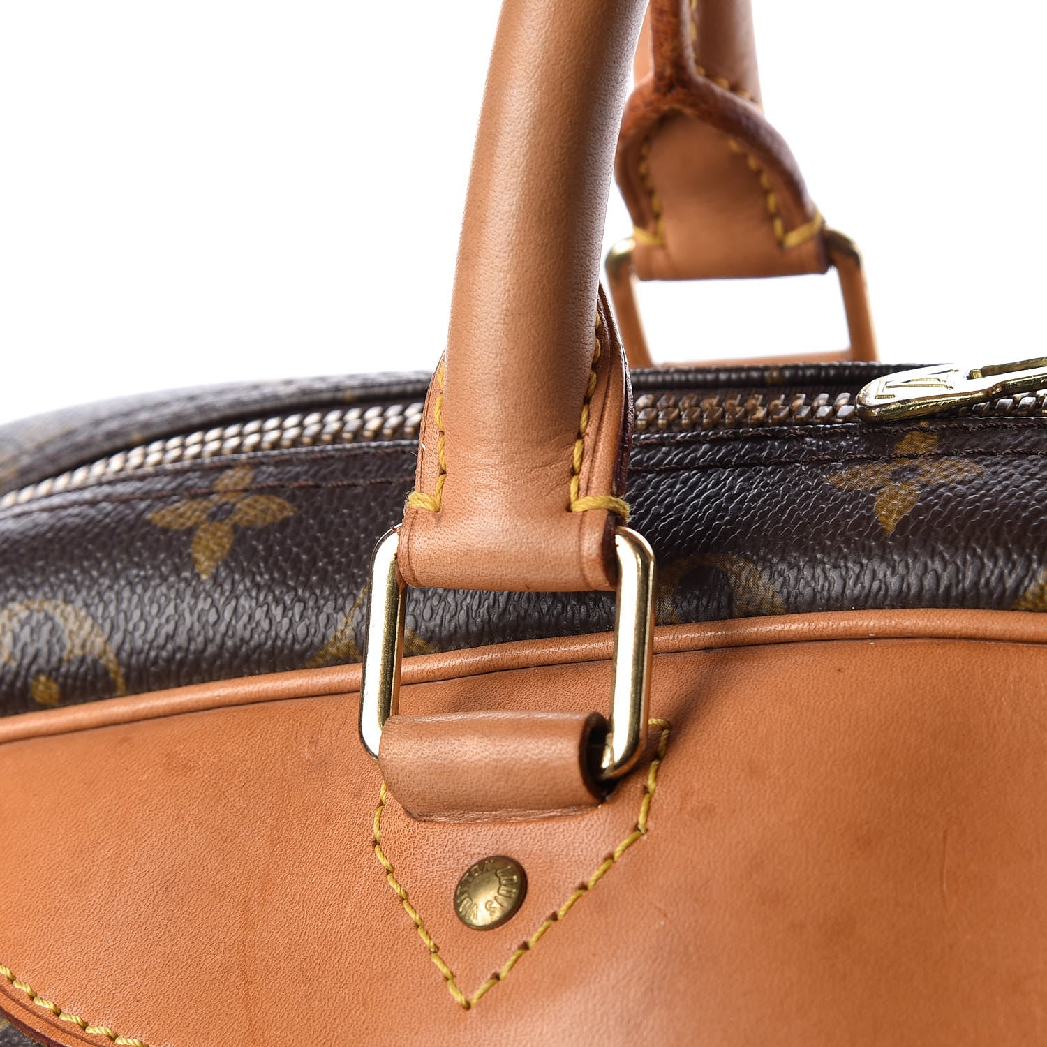 Louis Vuitton Monogram Evasion Sports Bag 23 of 23