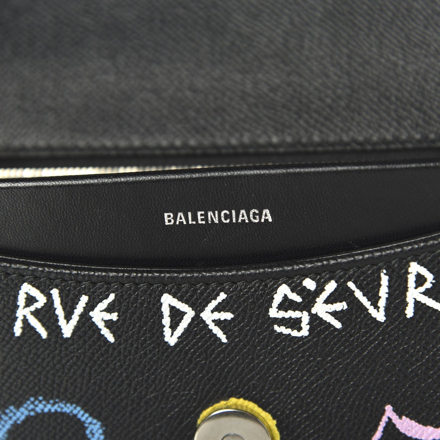 Grained Calfskin Graffiti M BB Round Shoulder Bag Black Multicolor