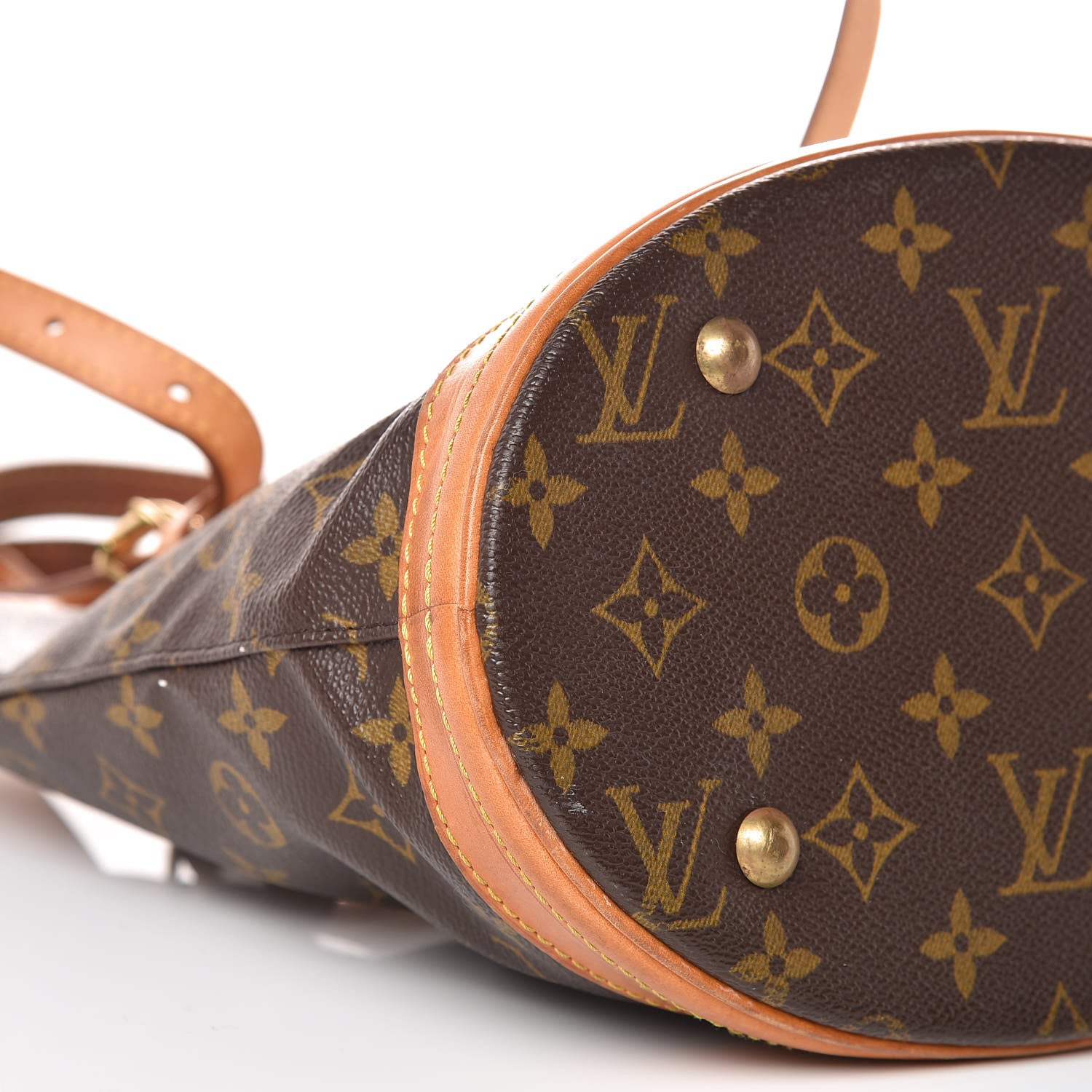 Louis Vuitton Monogram Petit Bucket 23 5 of 17