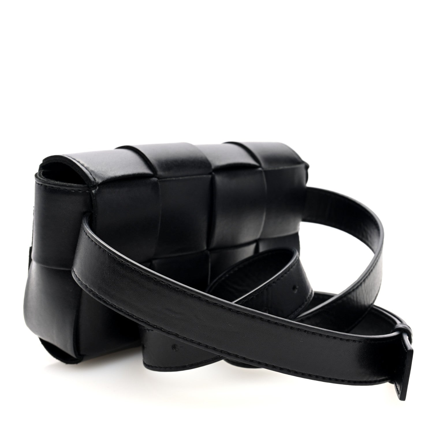 Bottega Veneta Nappa Maxi Intreccio The Belt Cassette Bag Black 3 of 8