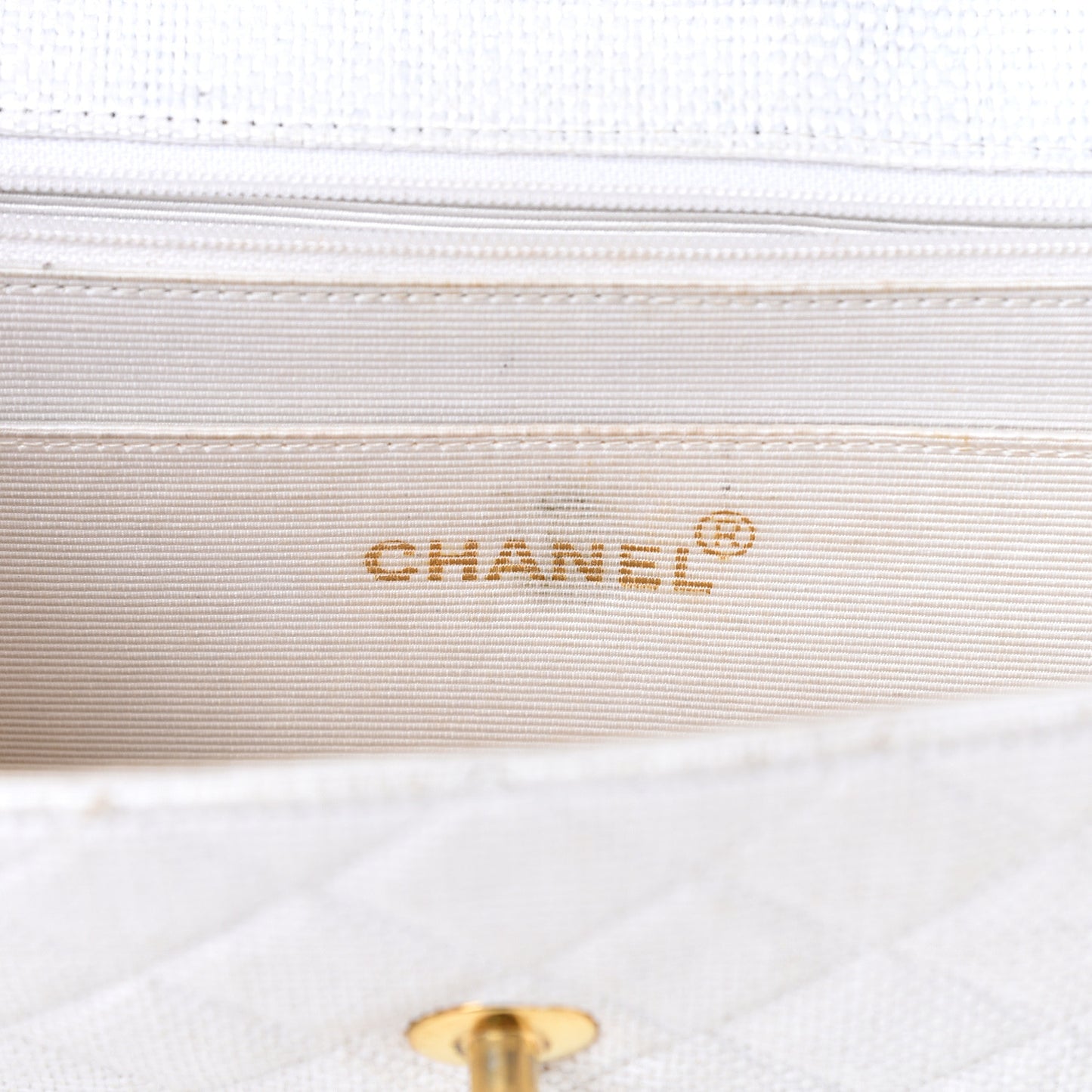Woven Raffia Quilted CC Fringe Flap White