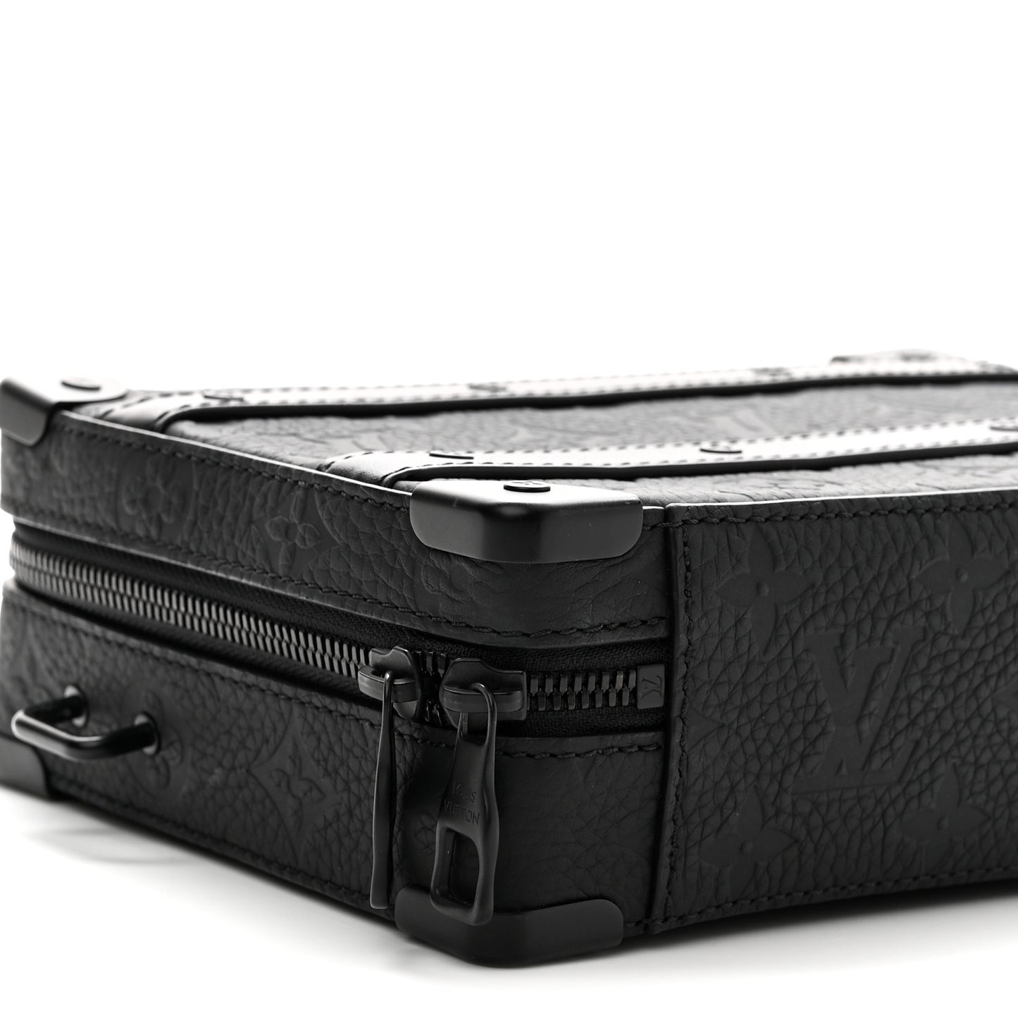 Taurillon Monogram Soft Trunk Black