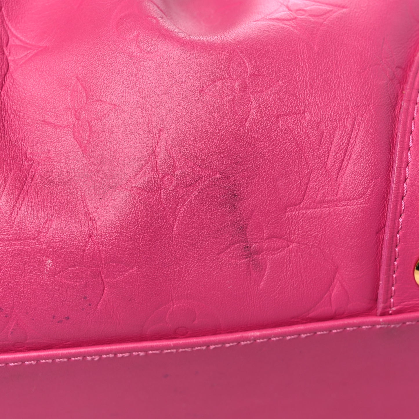 Calfskin Embossed Courtney MM Fuchsia