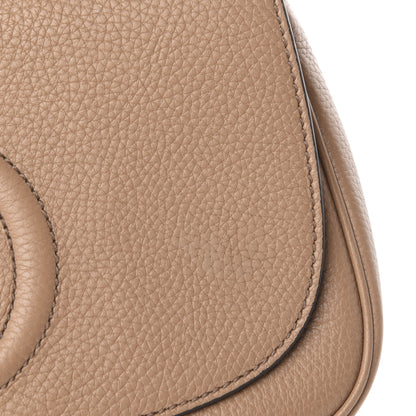 Gucci Pebbled Calfskin Medium Soho Flap Crossbody Camelia 10 of 12
