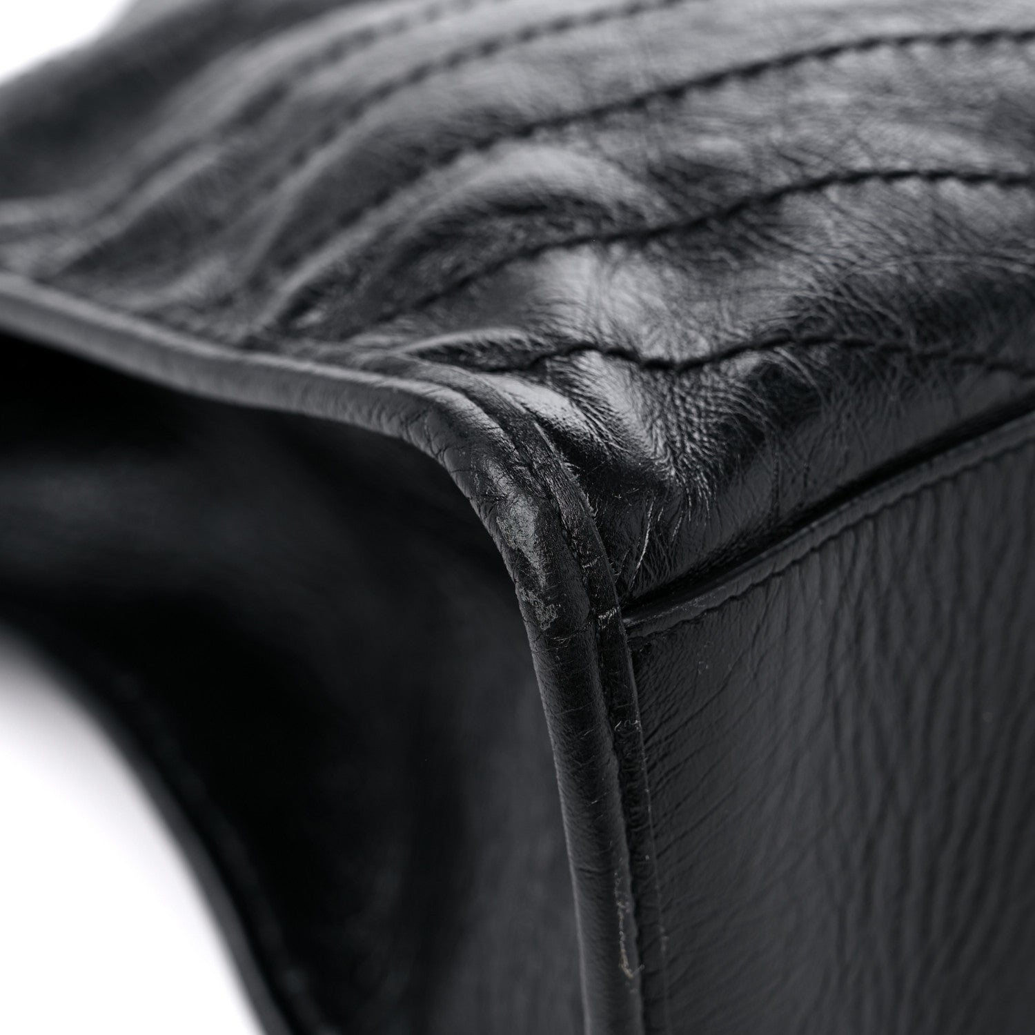 Saint Laurent Crinkled Calfskin Matelasse Monogram Niki Shoulder Bag Black 7 of 13