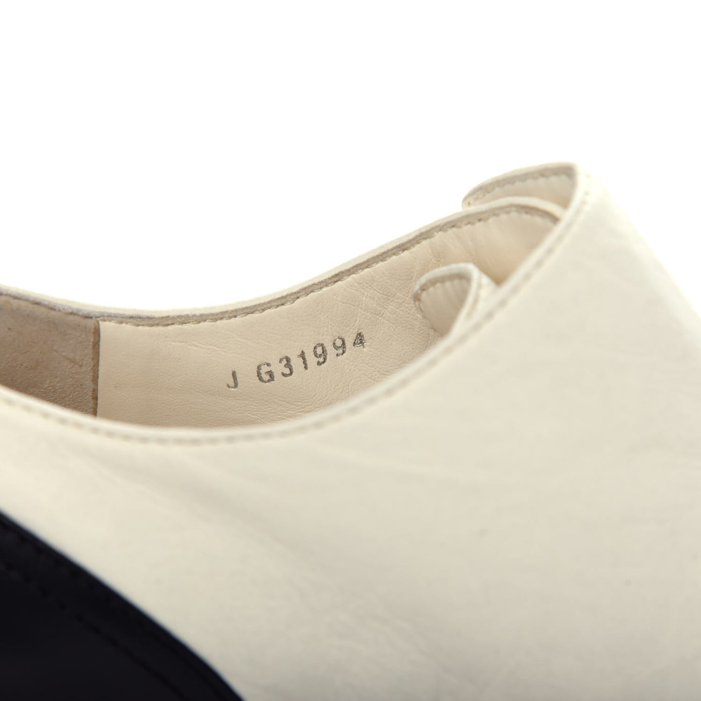Metallic Lambskin Patent Pearl Cap Toe Lace Up Oxfords 38 Black Beige Silver
