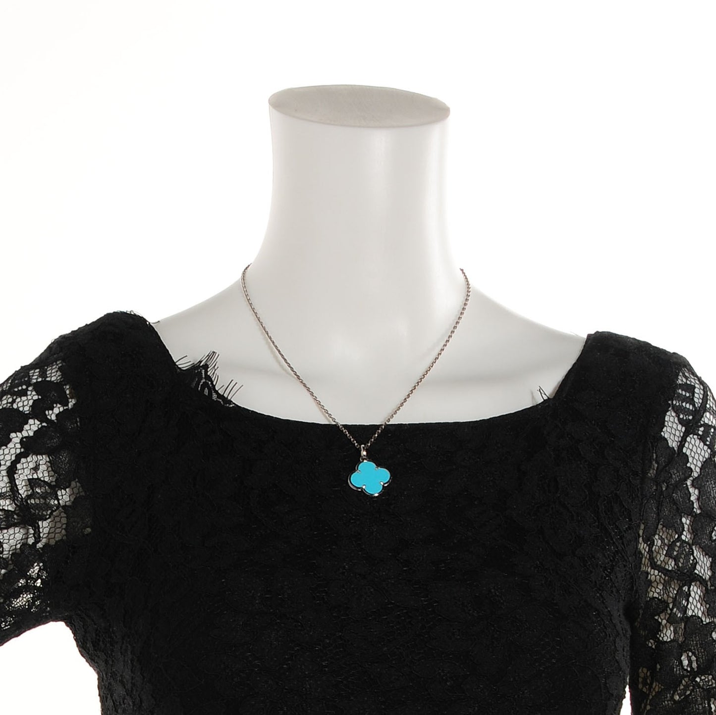 18K White Gold Turquoise 1 Motif Magic Vintage Necklace Pendant