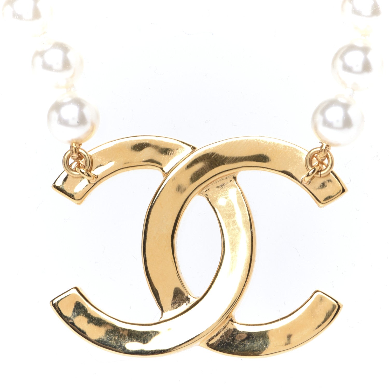 Chanel Pearl CC Paris Button Short Necklace Gold 9 of 12