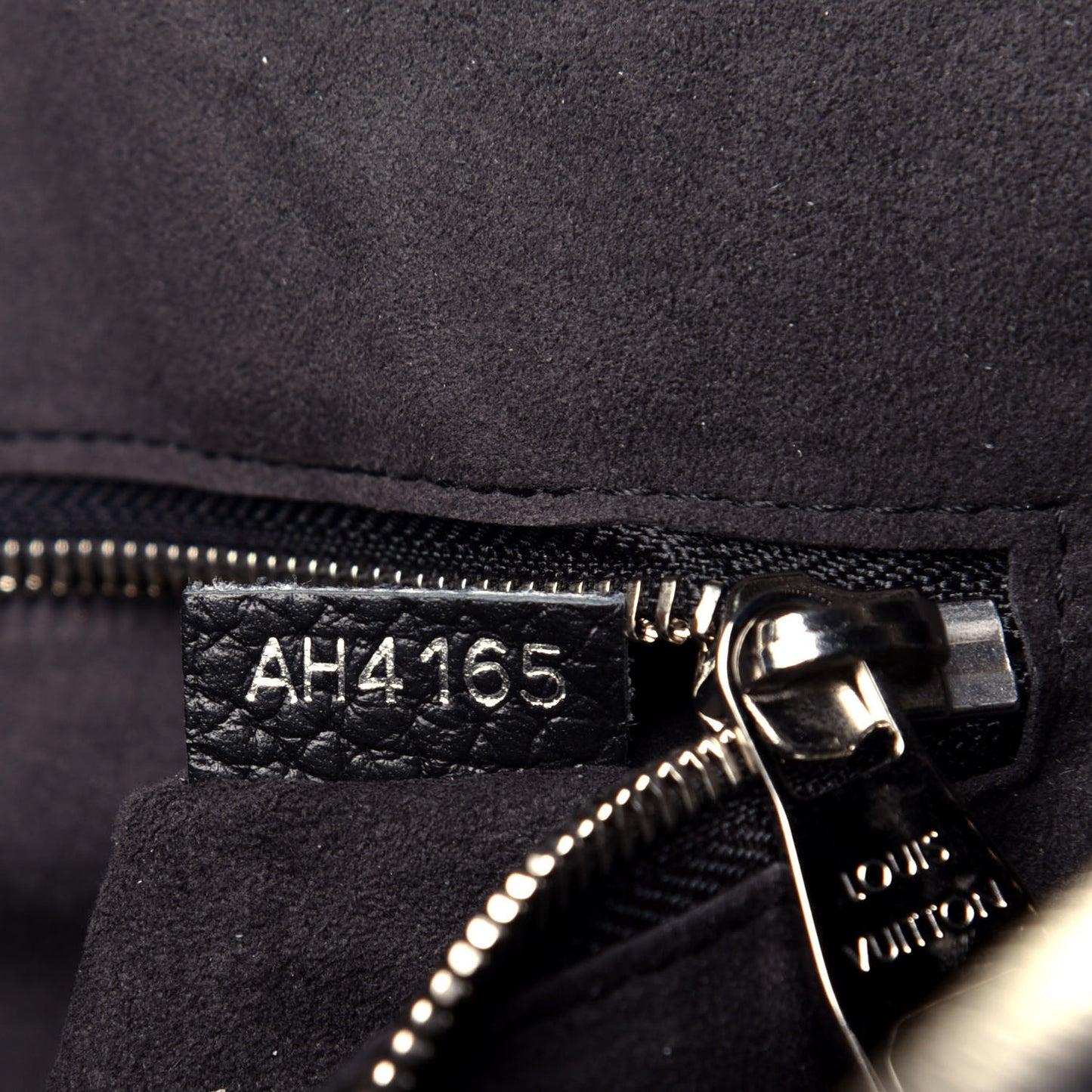 Taurillon Victor Briefcase Black