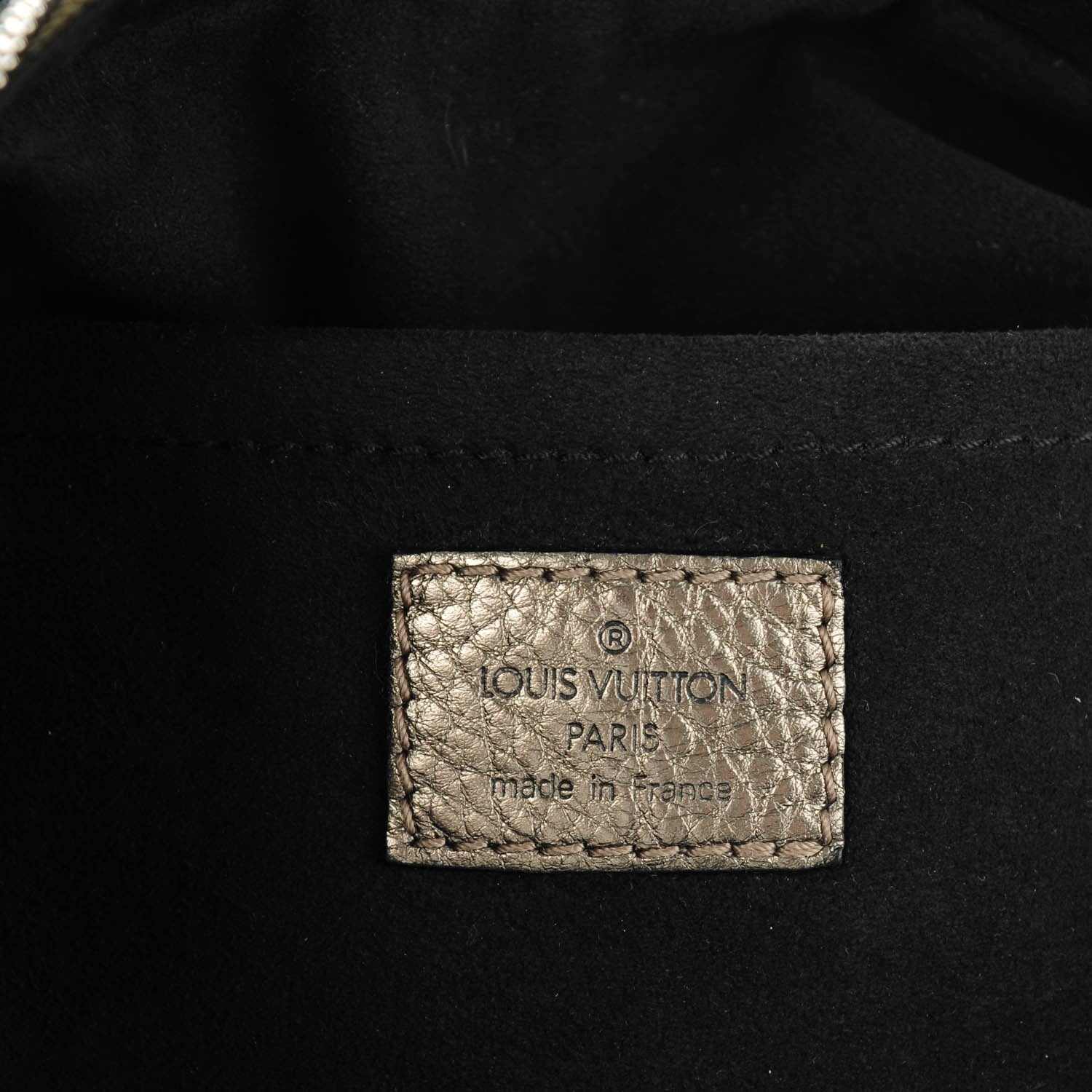 Louis Vuitton Mahina XS Bronze 6 of 7