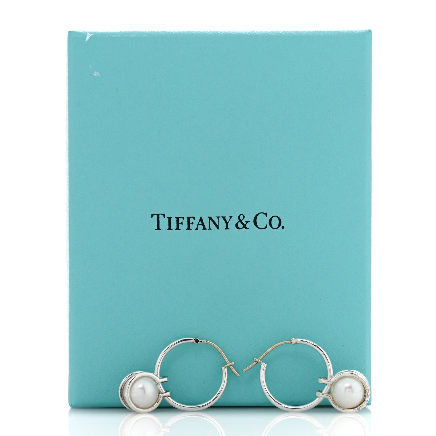 Tiffany Sterling Silver Cultured Pearl HardWear Hoop Earrings 5 of 5