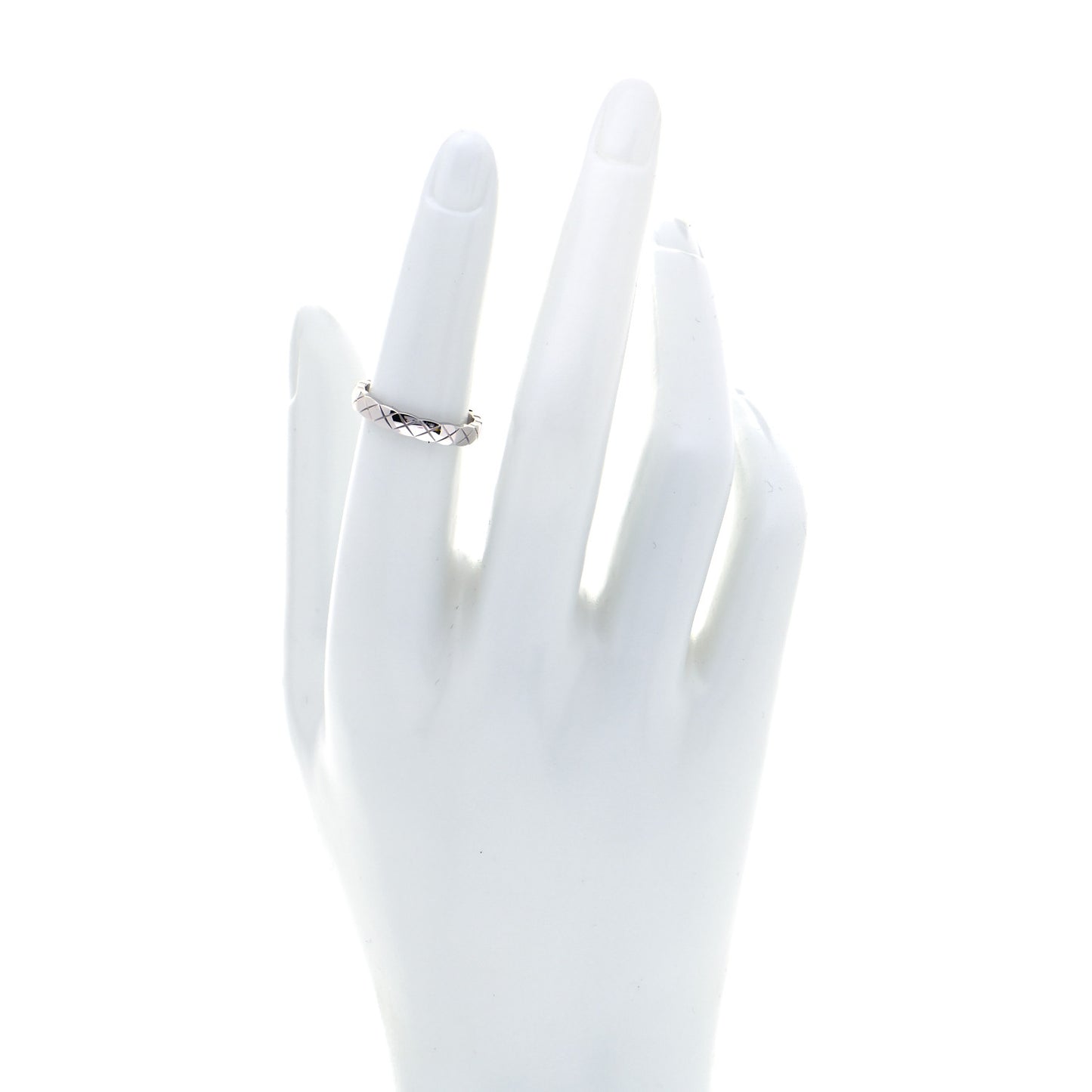 18K White Gold Mini Coco Crush Ring 52 6