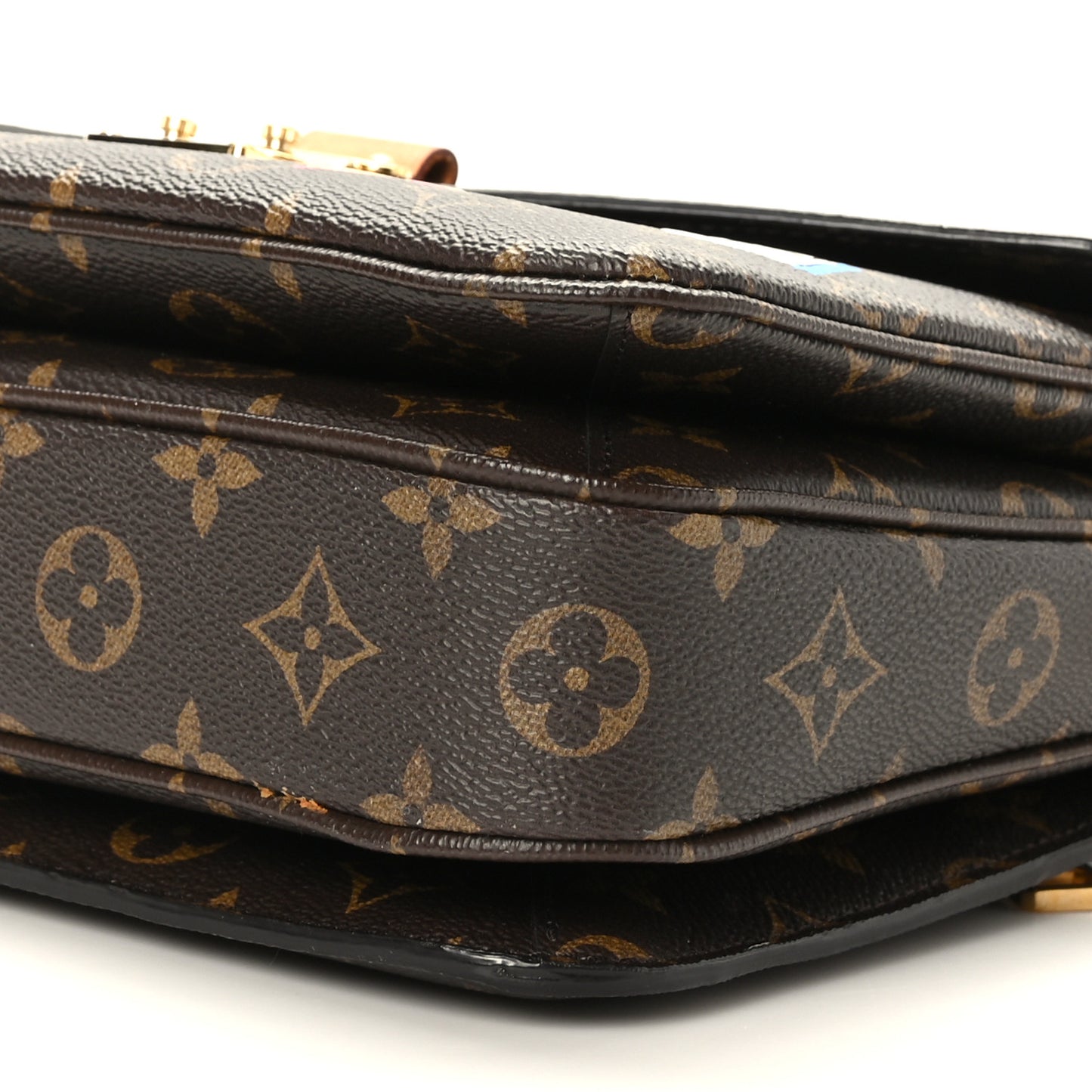 Monogram Love Lock Pochette Metis