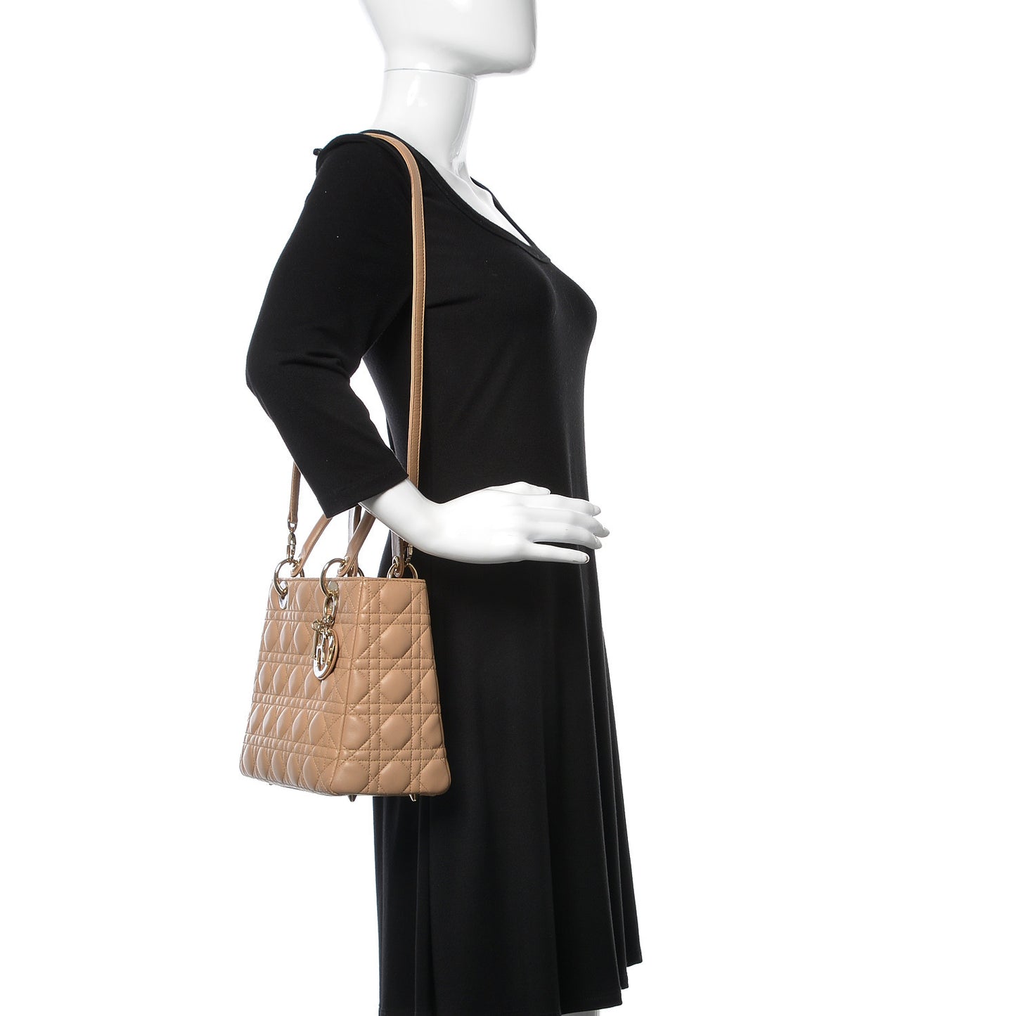 Lambskin Cannage Medium Lady Dior Beige