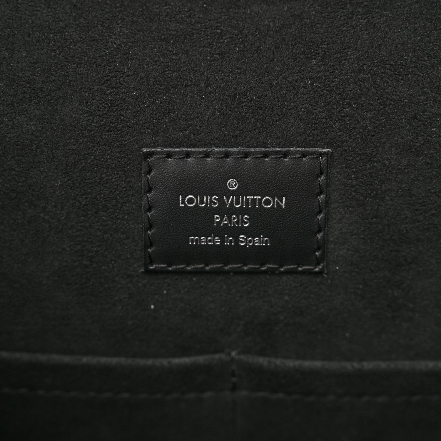 Louis Vuitton Epi Cluny BB Black 6 of 10
