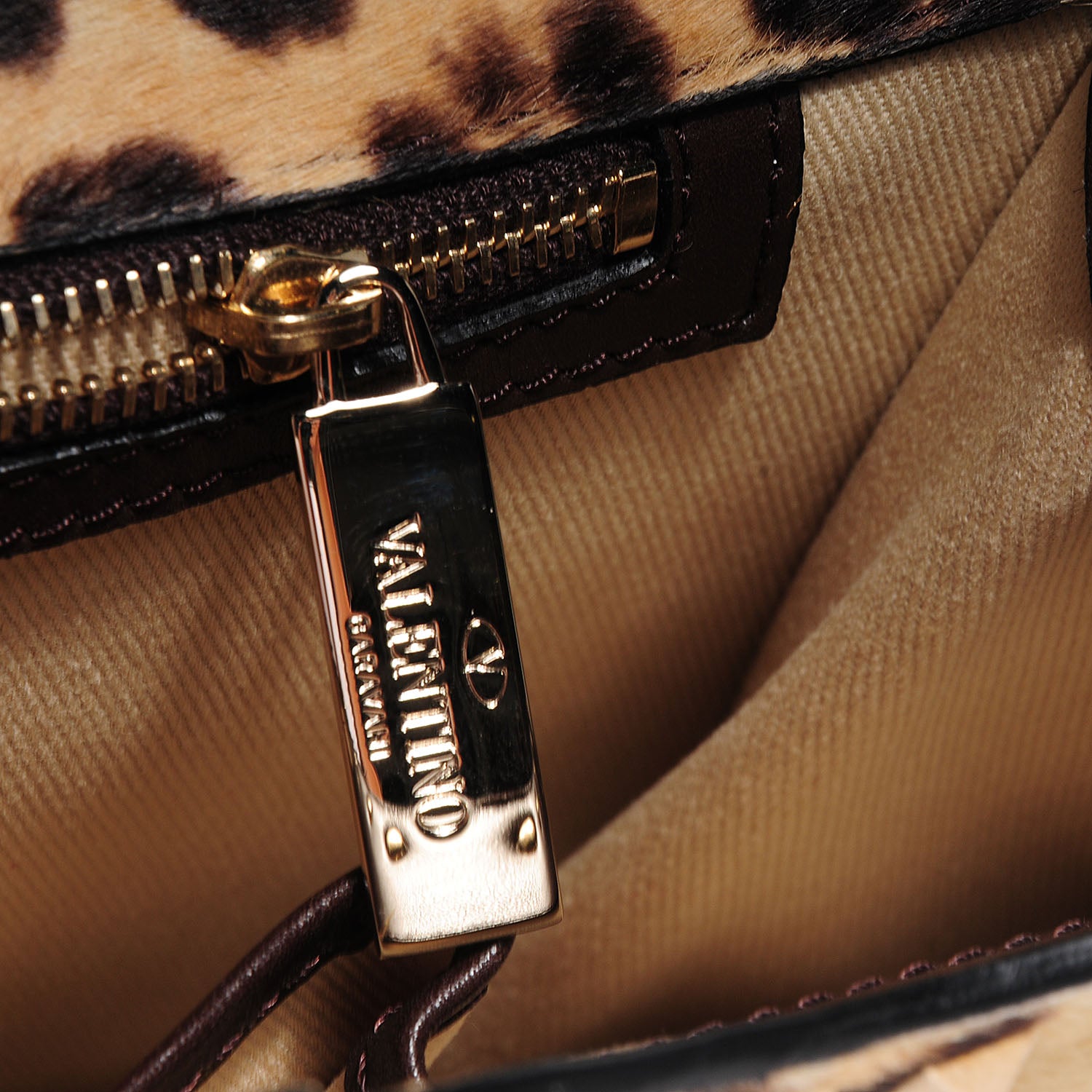 Valentino Garavani Calf Hair Leopard Print Rockstud Shoulder Satchel 8 of 9