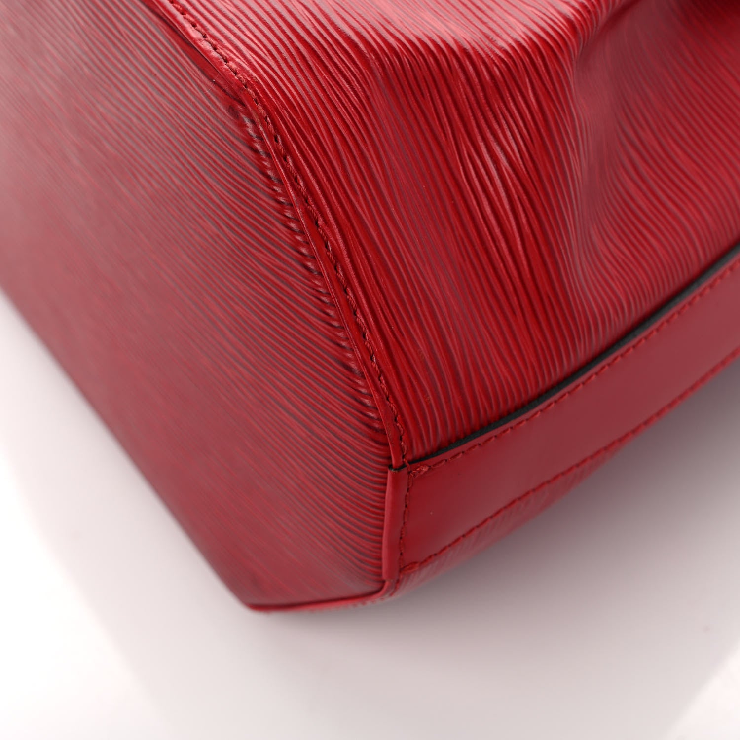 Louis Vuitton Epi Sac D'Epaule Castillan Red 9 of 11