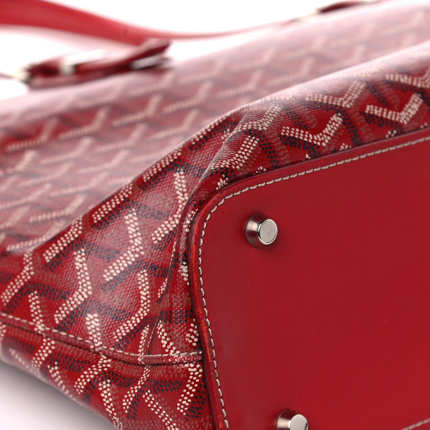 Goyardine Okinawa MM Red