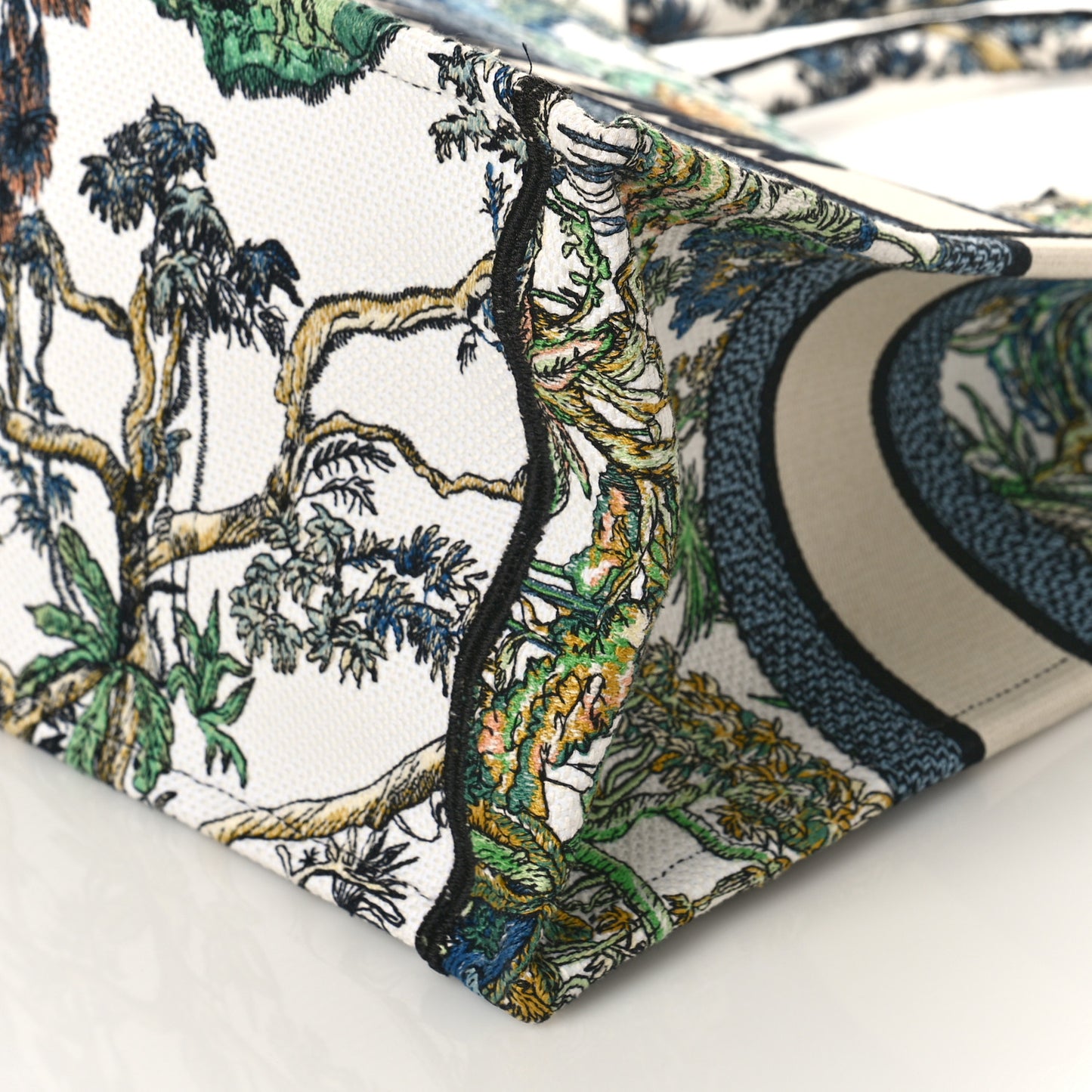 Canvas Embroidered Medium Etoile de Voyage Book Tote White Multicolor