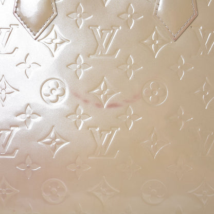 Louis Vuitton Vernis Alma PM Blanc Corail 19 of 26