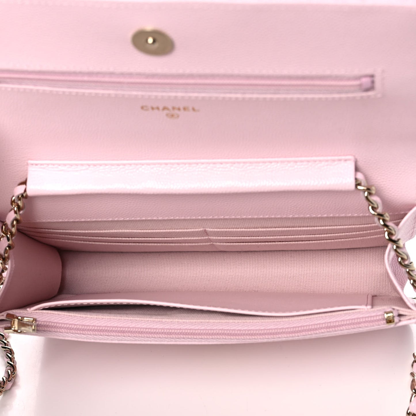 Caviar Quilted Wallet On Chain WOC Light Pink