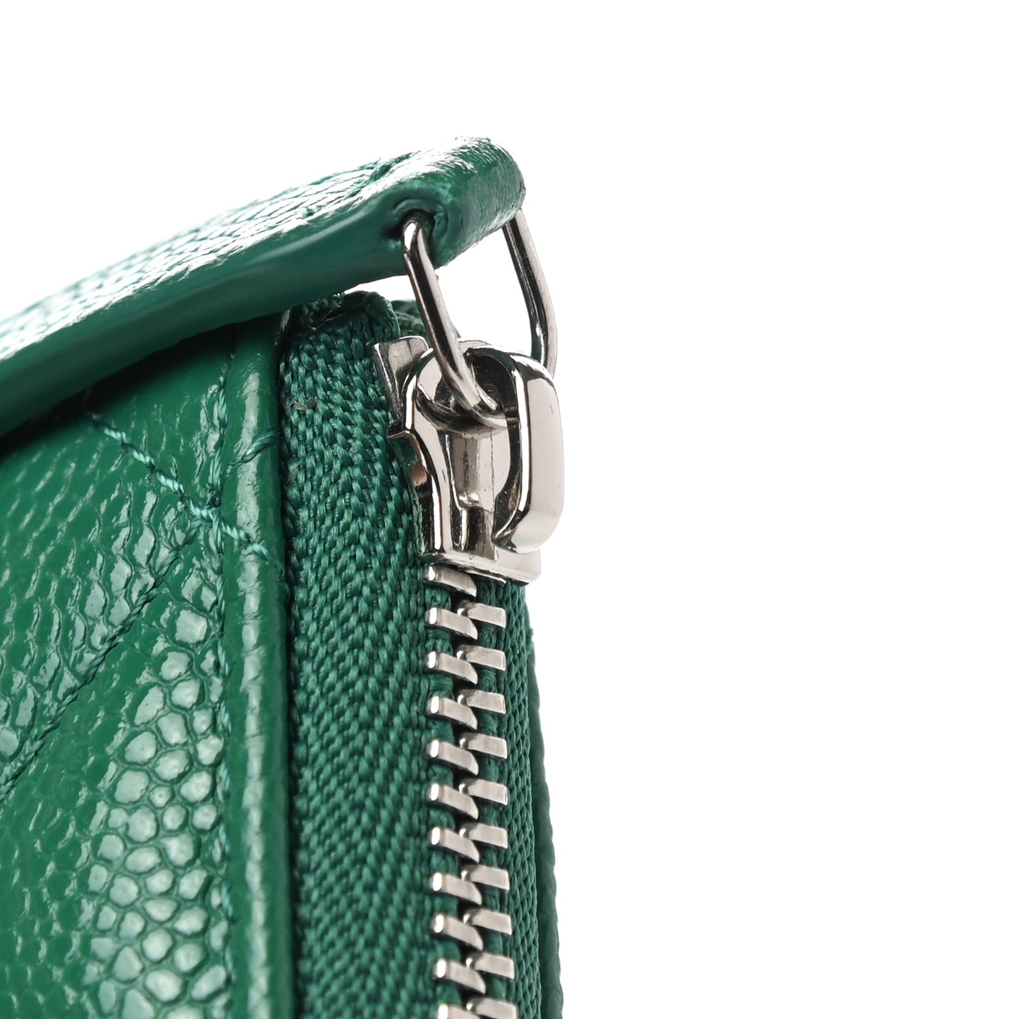 Caviar Quilted Small Cosmetic Case Green