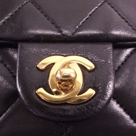 Vintage Lambskin Quilted Medium Flap